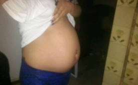 Policías de Santa Elena trasladaron a una embarazada con dolores porque demoraba la ambulancia