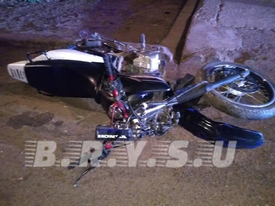 CHOQUE MOTOS HERIDOS GRAVES LA PAZ 3