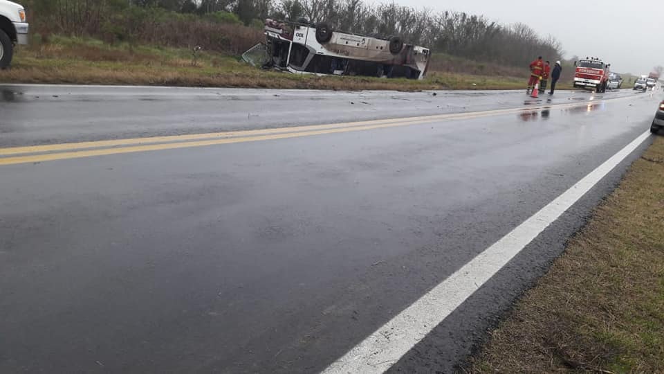 COLECTIVO RIOS TUR SCHNITMAN 5