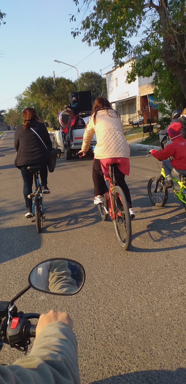 CaravanaDocentesSantaElena