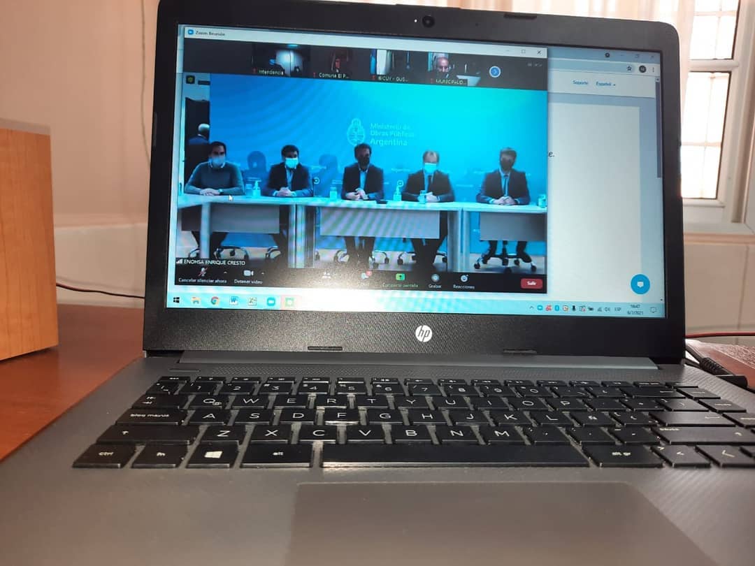 ComputadoraSanGustavoVirtualConferencia