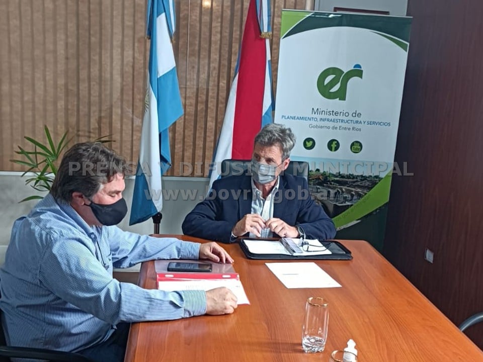 GilligRichardViviendasReunion