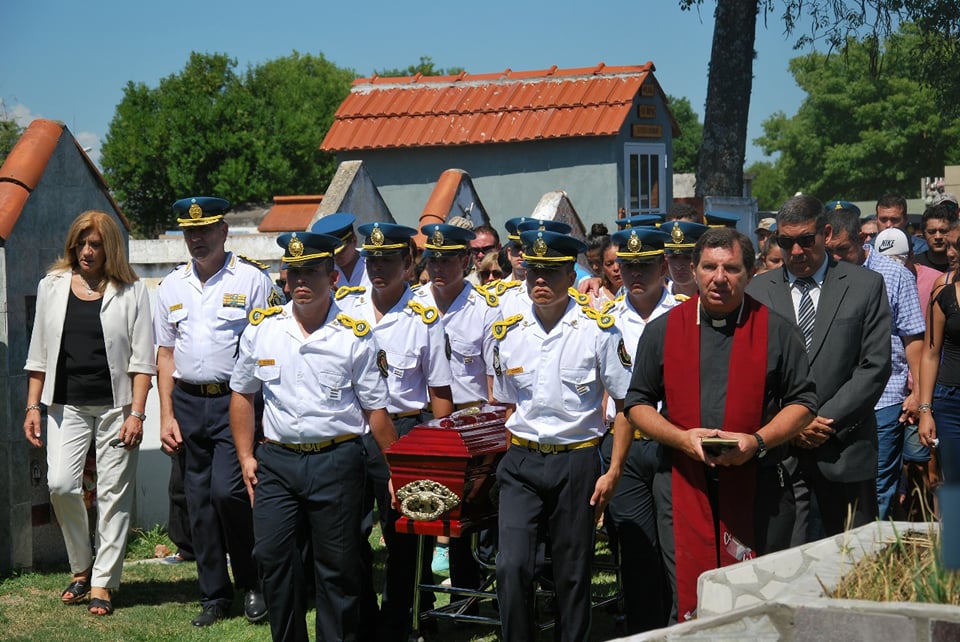Imágenes velorio policia lopez 5