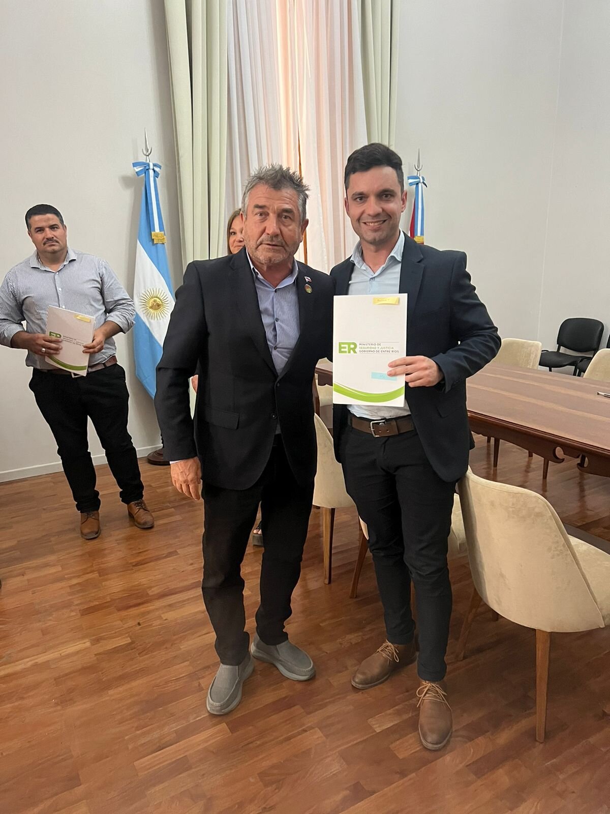 Seguridad camaras Avigdor 2.jpg