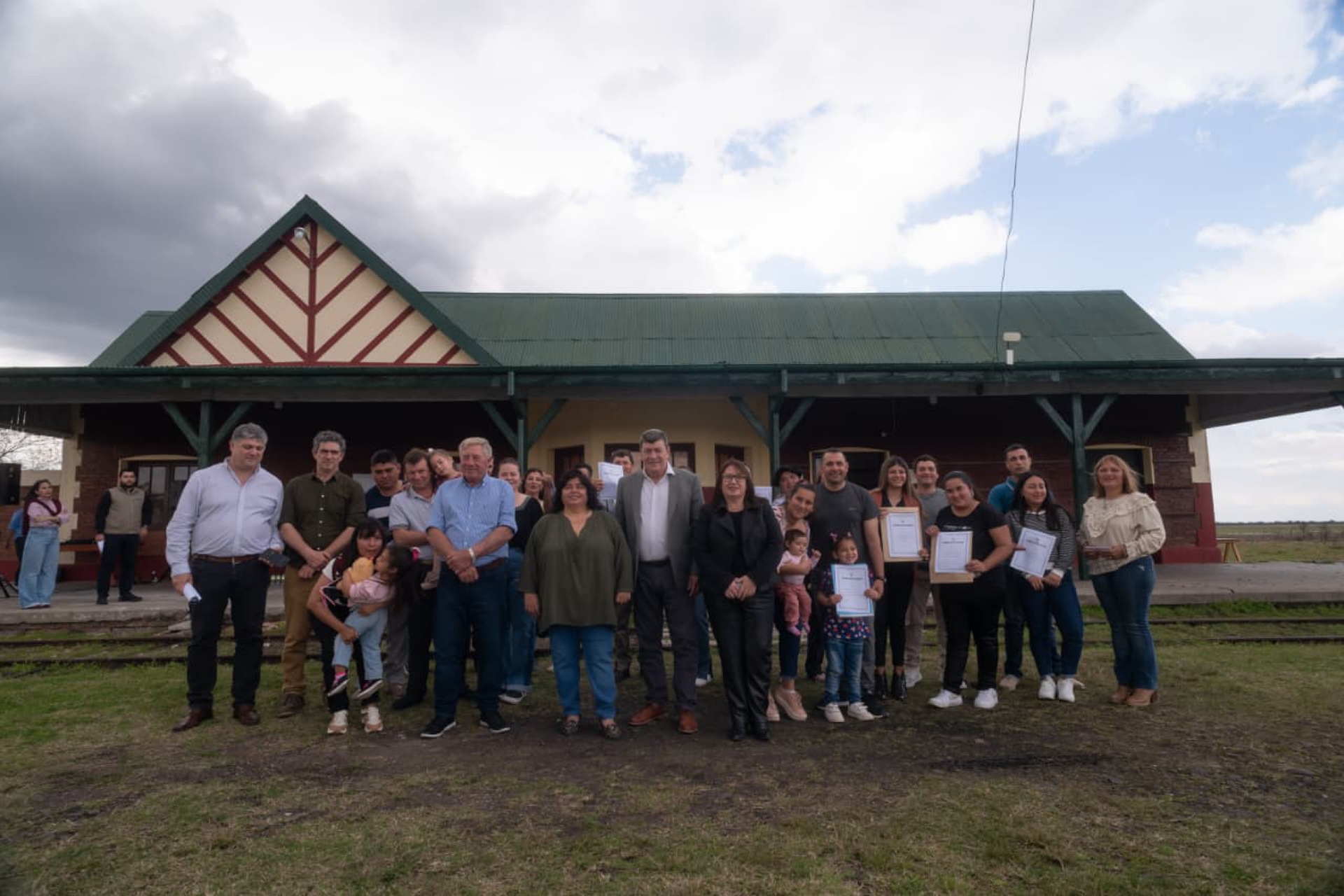 VIVIENDAS FEDERAL REGISTRO DOMINIAL 8.jpg