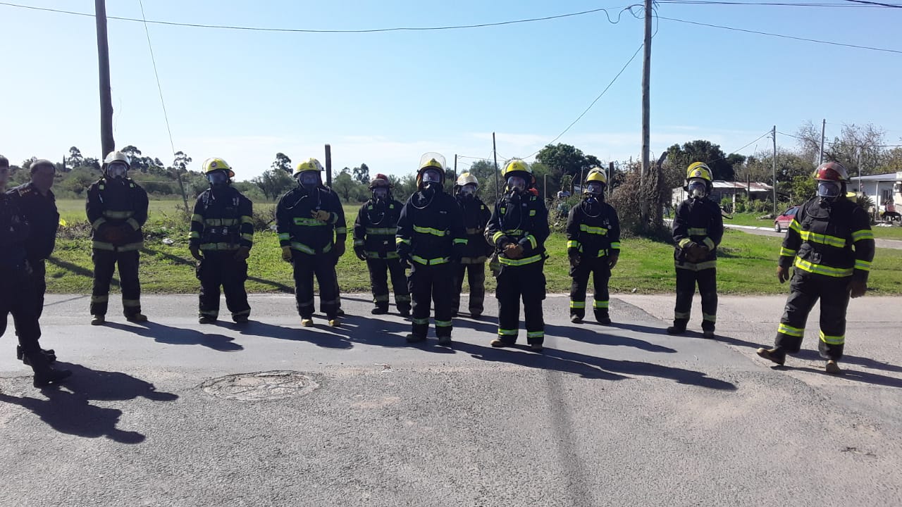 bomberos voluntarios entre rios en santa elena 9.jpg