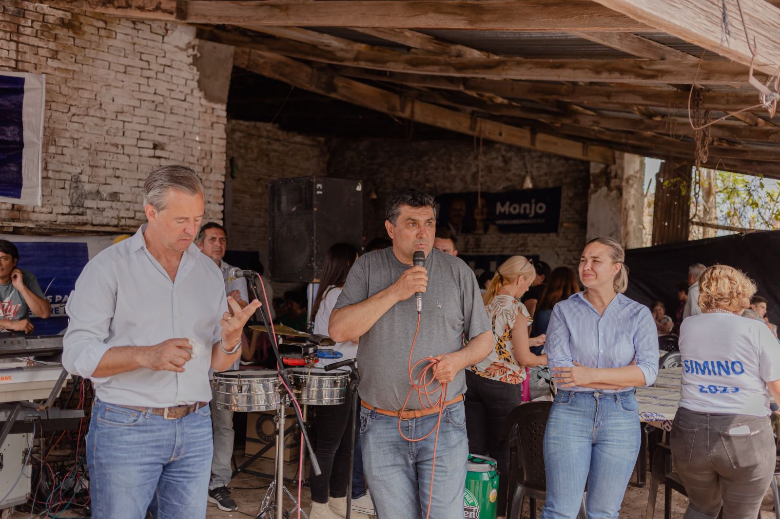 e3876403 ae2e 4eff 8400 dcb1940e7431