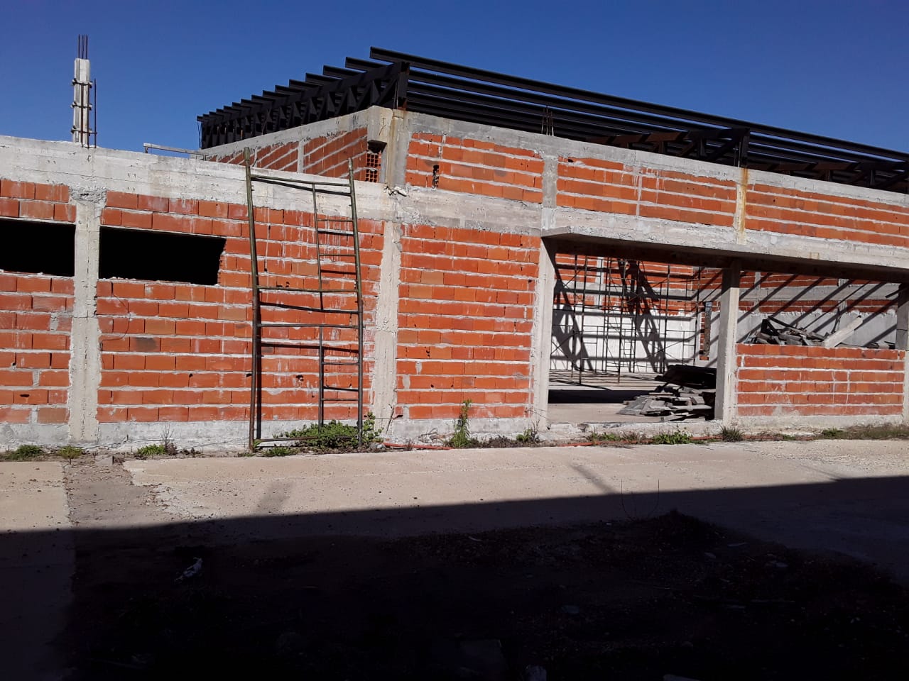 escuela alcaraz construccion
