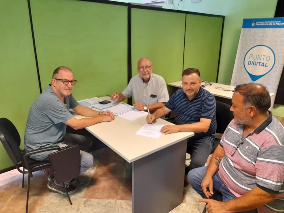 firma nuevo centro infantil para piedras blancas