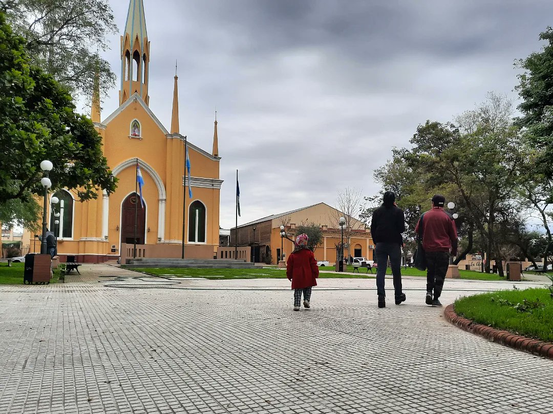 plaza 25 de mayo la paz 2022.jpg