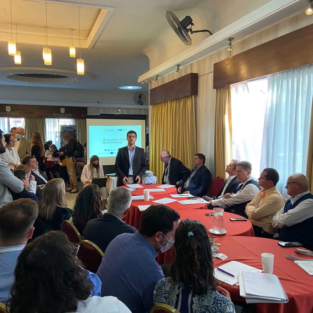 sarubi ante intendentes asamblea cambio climático 2.jpg