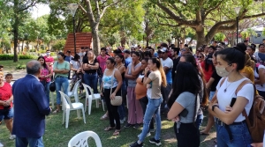 Más de 160 jóvenes se benefician con la beca estudiantil en Santa Elena