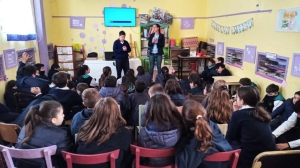 La Municipalidad de La Paz ofrece charlas de concientización sobre el agua en las escuelas locales