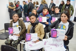 Federal: inauguraron un nuevo Punto Digital y entregaron 113 tablets emprendedores y referentes sociales