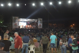 Miles de turistas y capacidad colmada en Piedras Blancas el finde XXL de Carnaval